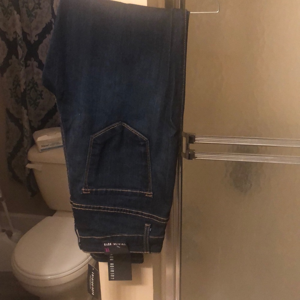 Mid rise skinny jeans dark wash